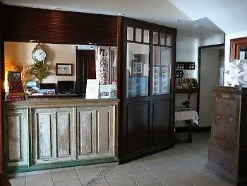 Le Continental Hotel Cancale 3*,
